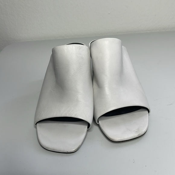 Rebecca Minkoff Aceline Leather Cylinder Heel Mule Sandals in White Size 7 - Picture 3 of 8